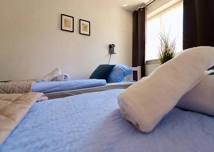 Urban Und Zentral-Low Budget Fuer Familien Und Monteure,Wlan, Zentrum, 3 Schlafzimmer- Bis 5 Personen, Legoland,Muenster 公寓 *