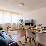 شقة Urban Und Zentral-low Budget Fuer Familien Und Monteure,wlan, Zentrum, 3 Schlafzimmer- Bis 5 Personen, Legoland,muenster *