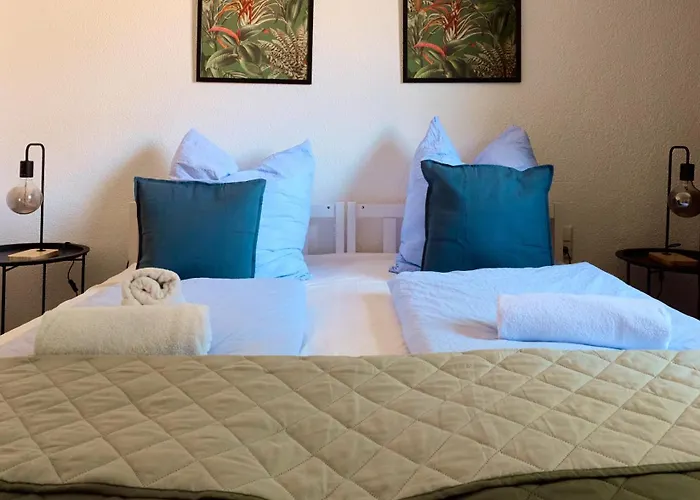 Apartamento Urban Und Zentral-Low Budget Fuer Familien Und Monteure,Wlan, Zentrum, 3 Schlafzimmer- Bis 5 Personen, Legoland,Muenster